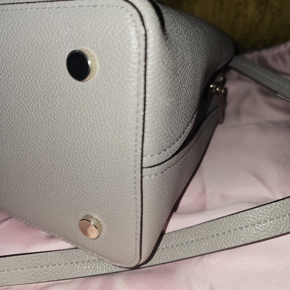 Kate Spade triple-compartment satchel convertible  - Taupe color - Picture 13 of 14